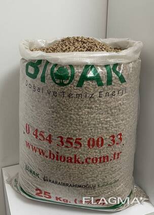 Hot Sell 100% Pure Natural Wood Pellet / Wood Pellets 6mm 8mm / Import Wood Pellet